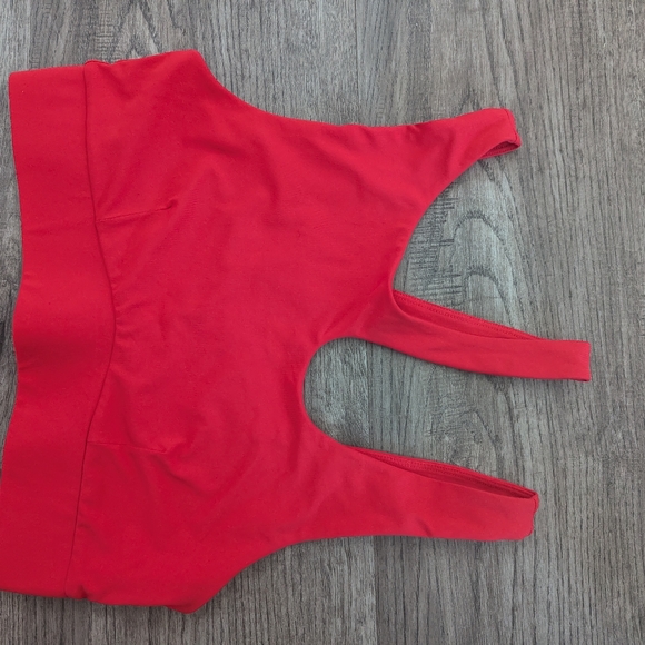 Fabletics Set, Red, Small - Picture 2 of 6